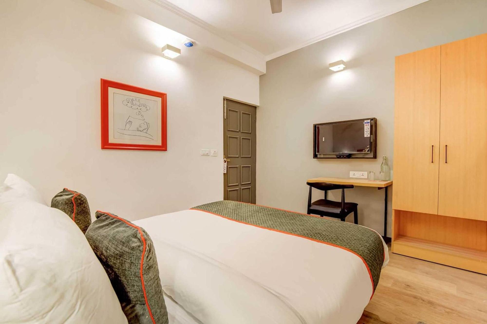 โอโย ทาวน์เฮาส์ 347 ใกล้ท่ารถ Hotel คูร์เคาน์ ภายนอก รูปภาพ